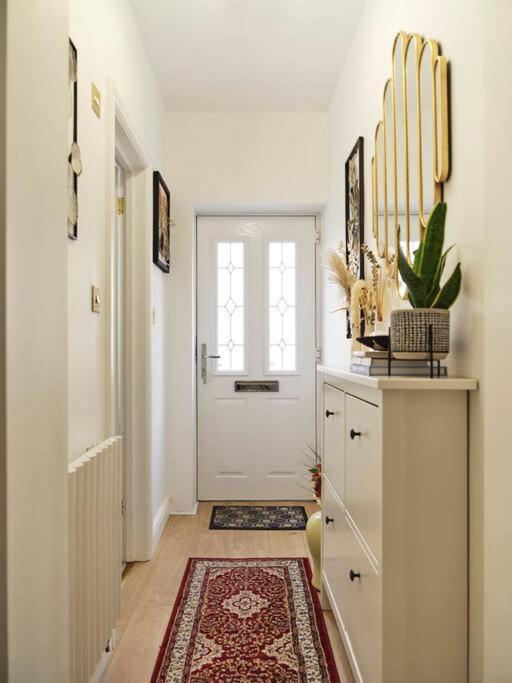 Rofennie Suite -Luxury Ensuite Room! Maidstone Dış mekan fotoğraf